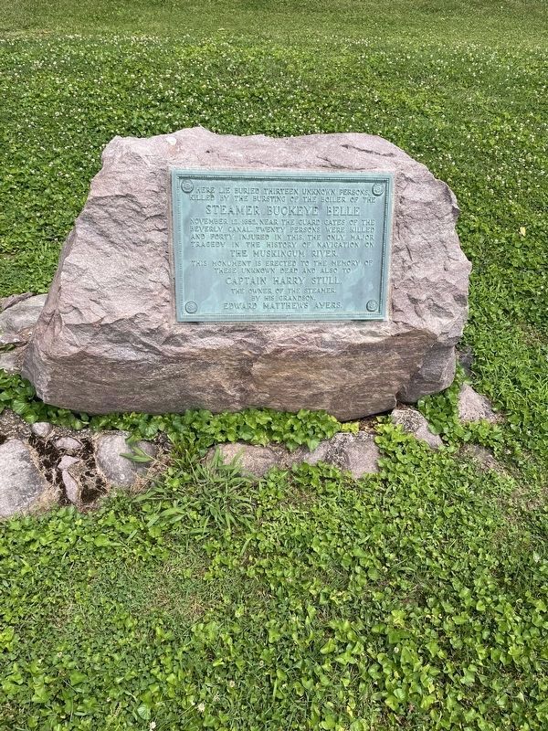 Steamer <i>Buckeye Belle</i> Monument. Click for full size. Steamer <i>Buckeye Belle</i> Monument image. Click for full size.