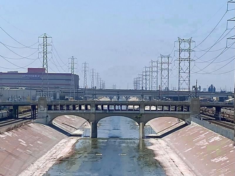 Seventh Street Bridge image. Click for full size.