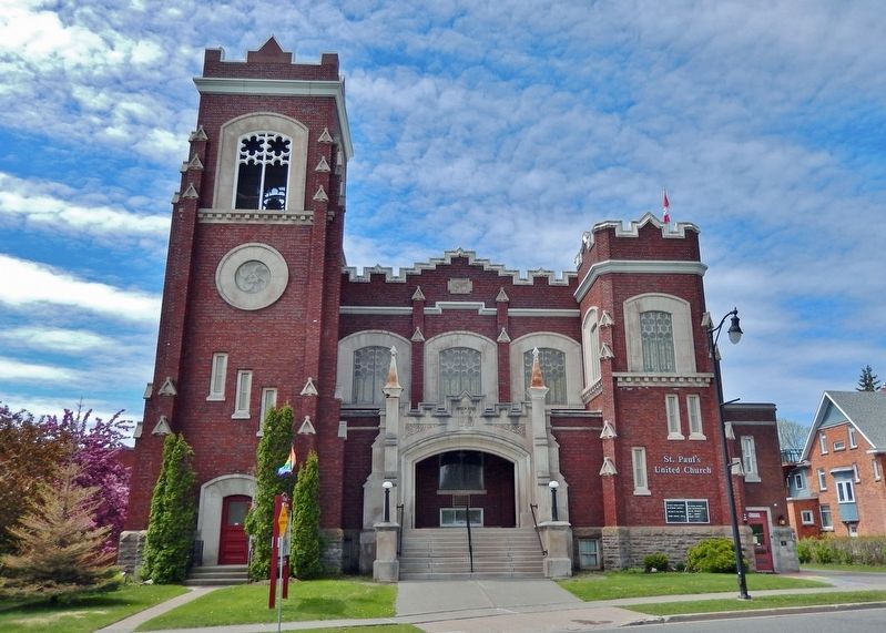 St. Paul's United Church (<i>front/north elevation</i>). Click for full size. St. Paul's United Church (<i>front/north elevation</i>) image. Click for full size.