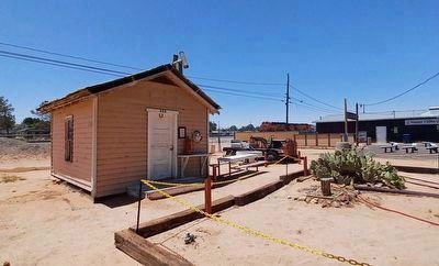 Miner's Cabin and Marker image. Click for full size.