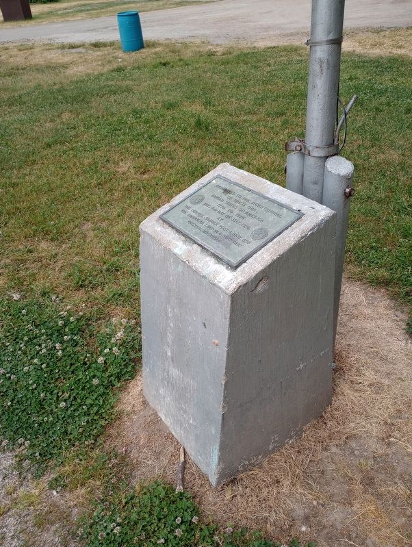 United States Bicentennial Marker. Click for full size. United States Bicentennial Marker image. Click for full size.