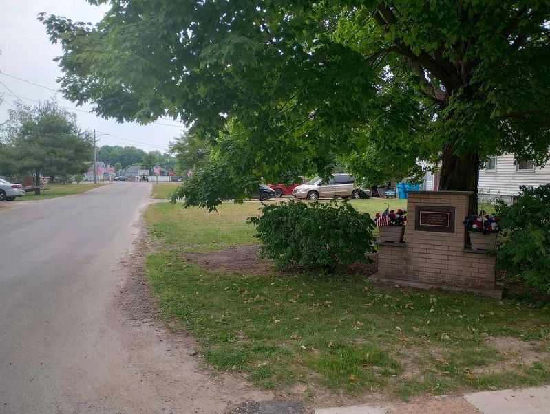 Onsted Veterans Memorial image. Click for full size.