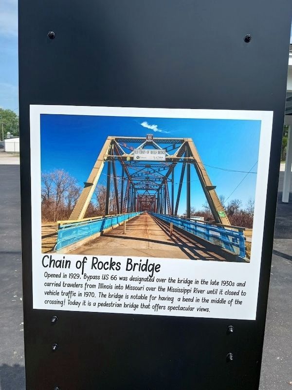 Chain of Rocks Bridge Marker image. Click for full size.