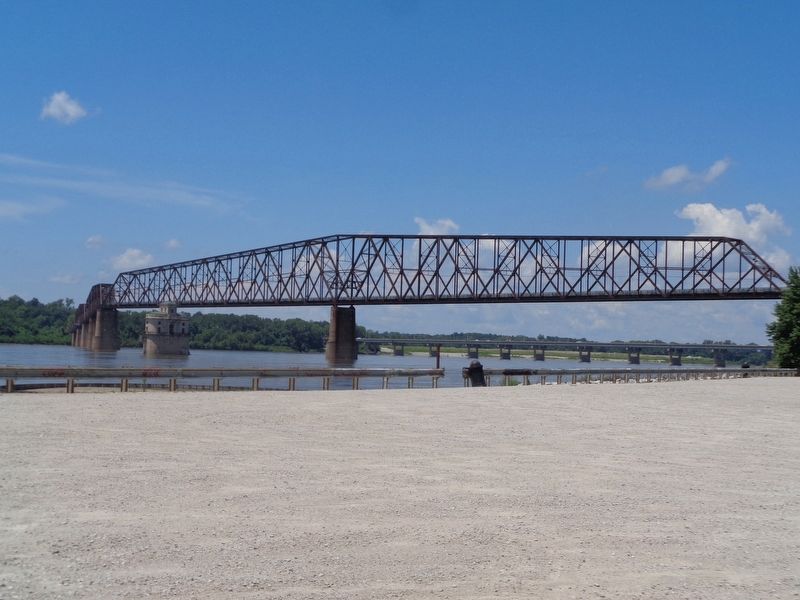 Old Chain of Rocks Bridge image. Click for full size.