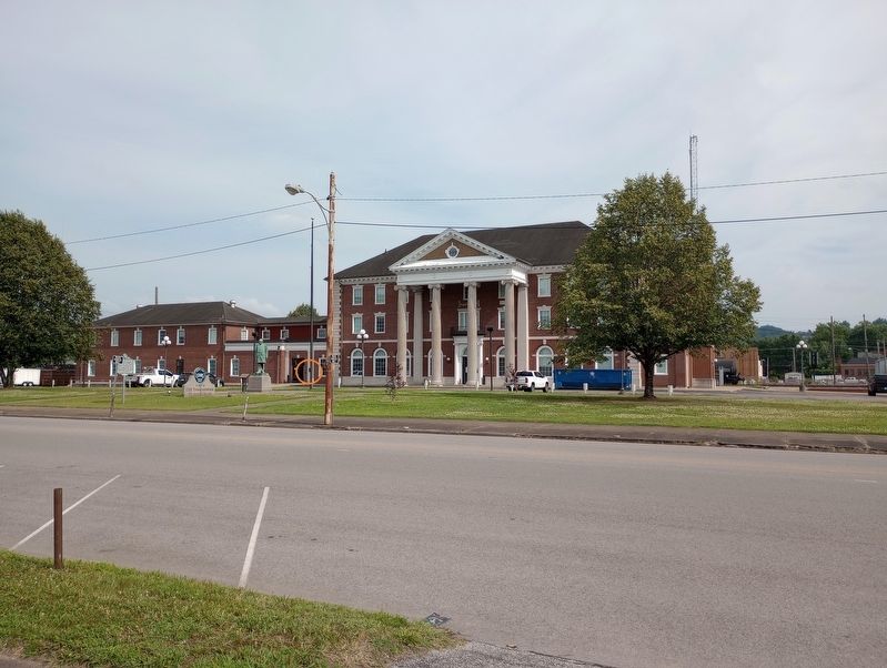Chesapeake & Ohio Passenger Station Marker image. Click for full size.
