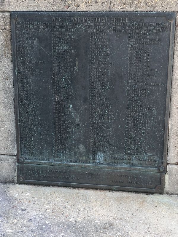World War Memorial Bridge Marker image. Click for full size.