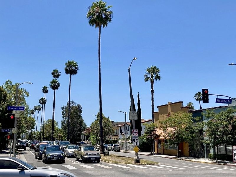 Highland Avenue Medians and Marker. Click for full size. Highland Avenue Medians and Marker image. Click for full size.