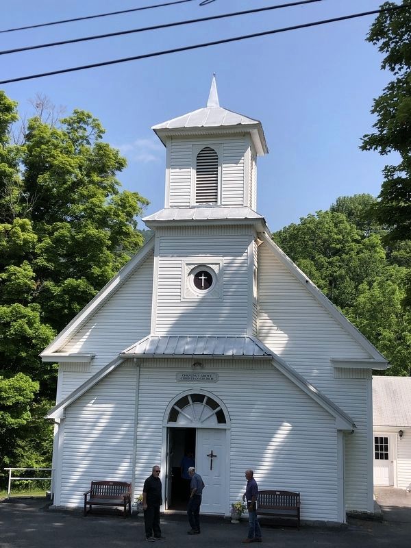Chestnut Grove Christian Church image. Click for full size.