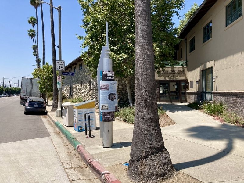 Arroyo Seco Branch Library and Marker image. Click for full size.