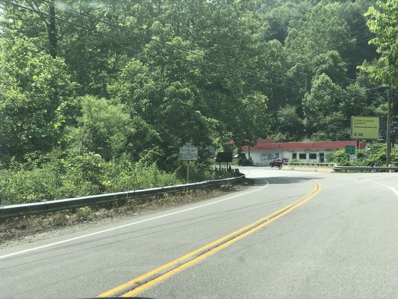 Buchanan County / Dickenson County Marker. Click for full size. Buchanan County / Dickenson County Marker image. Click for full size.