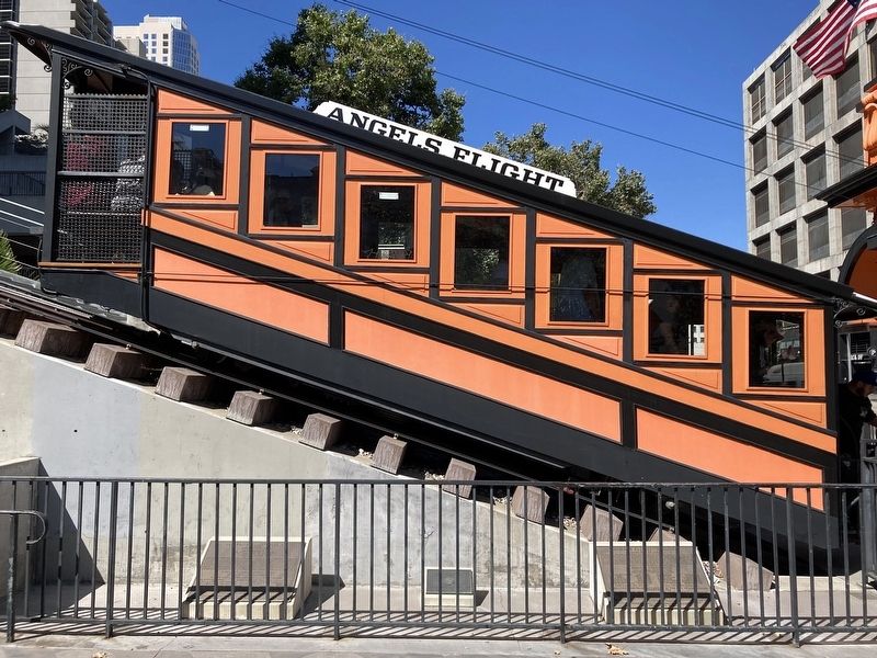 Railcar and Markers image. Click for full size.