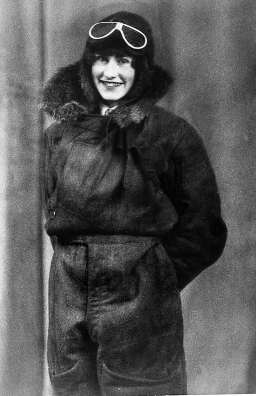 Eileen Vollick in flight gear. Click for full size. Eileen Vollick in flight gear image. Click for full size.