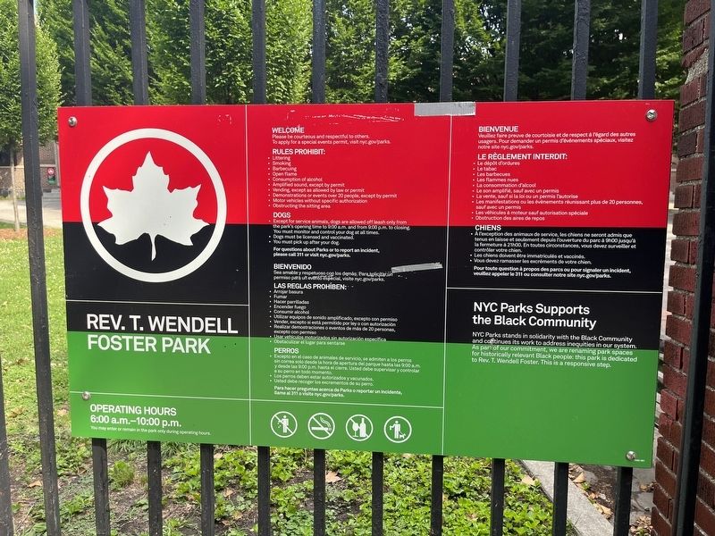Sign at the entrance of the park. Click for full size. Sign at the entrance of the park image. Click for full size.