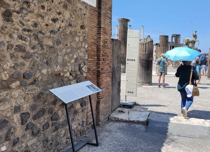 The Forum and Marker. Click for full size. The Forum and Marker image. Click for full size.