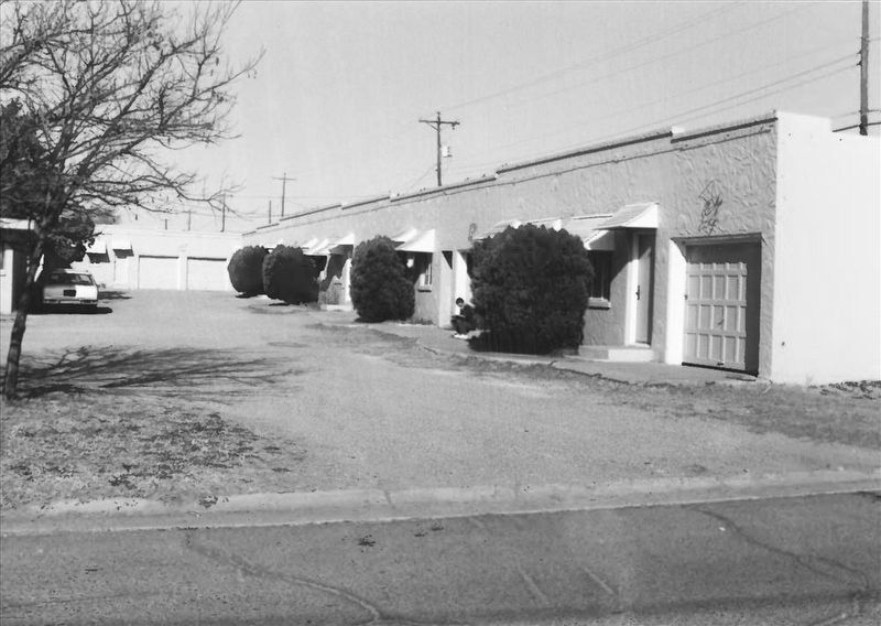 Blue Swallow Motel. Click for more information. Blue Swallow Motel image. Click for more information.