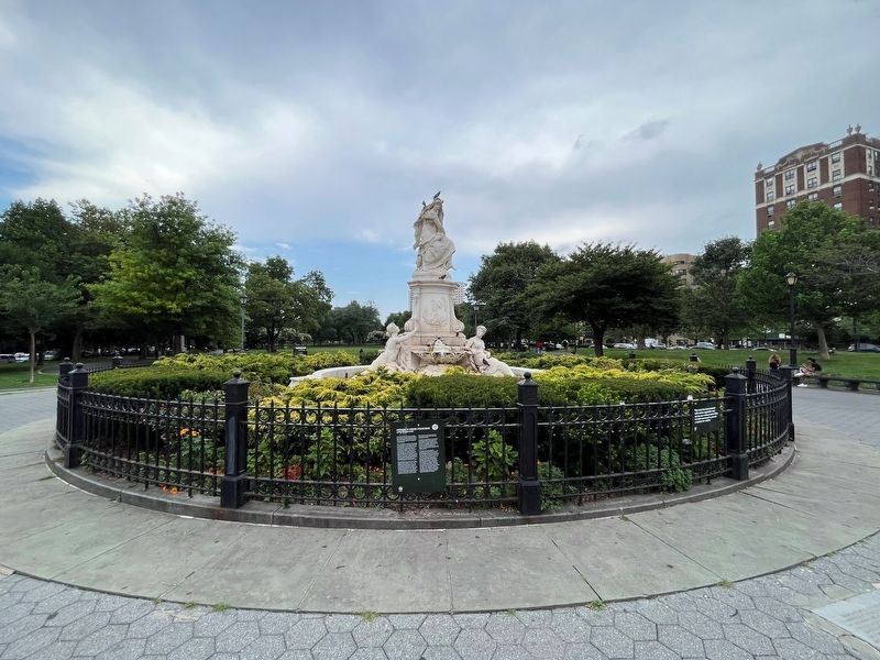 The Heinrich Heine Fountain image. Click for full size.