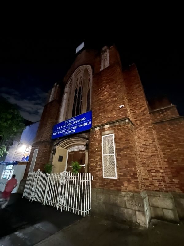 Iglesia La Luz del Mundo / The Light of the World Church. Click for full size. Iglesia La Luz del Mundo / The Light of the World Church image. Click for full size.
