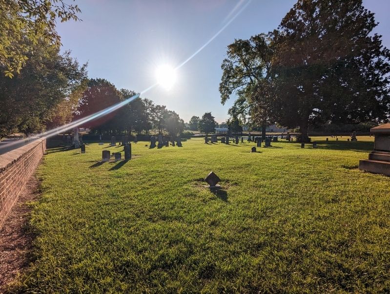 Old Lutheran Cemetery image. Click for full size.