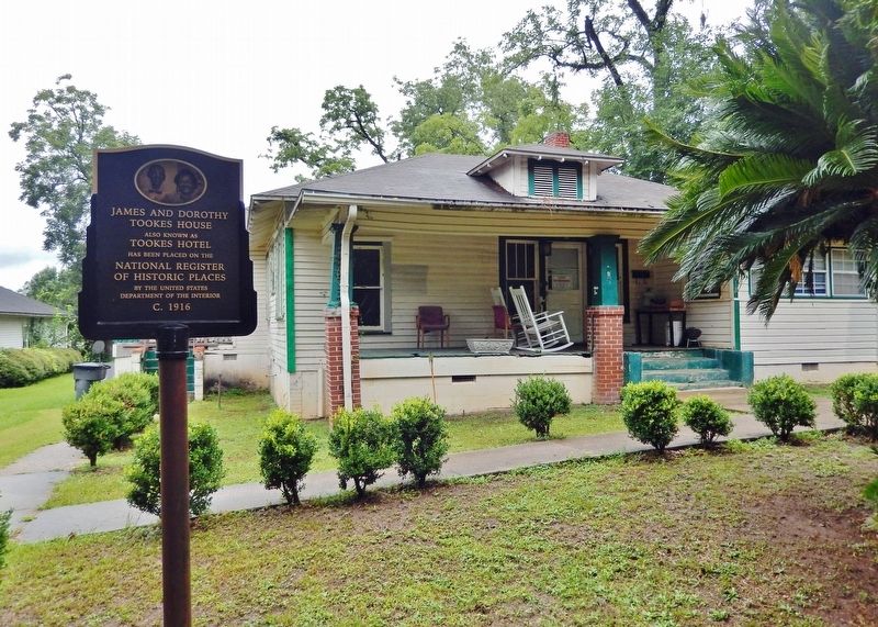 James and Dorothy Tookes House Marker image. Click for full size.