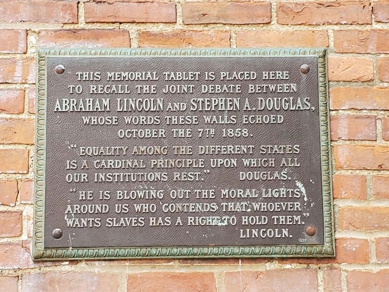 This Memorial Tablet Marker image. Click for full size.