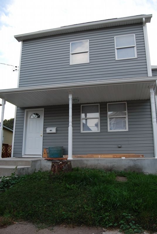 Boyhood Home of Henry Mancini image. Click for full size.
