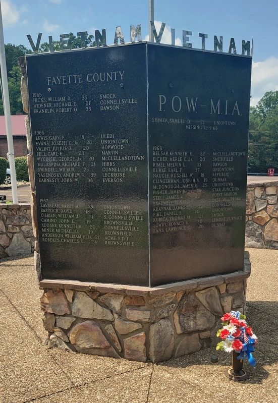 Fayette County Vietnam Memorial image. Click for full size.