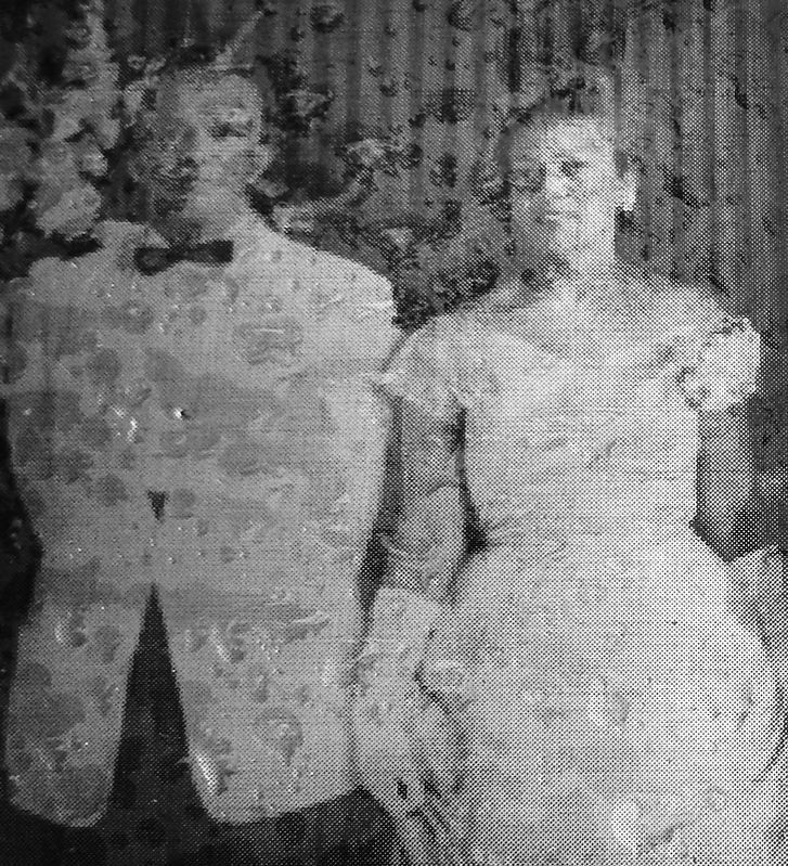 Marker detail: Elbert and Inez Jones image. Click for full size.