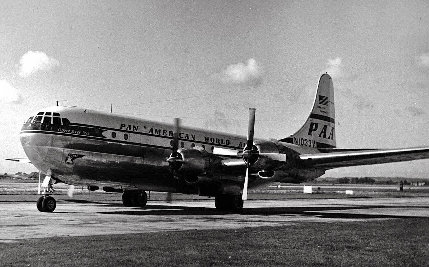 A Pan Am Stratocruiser similar to Flight 7 image. Click for full size.