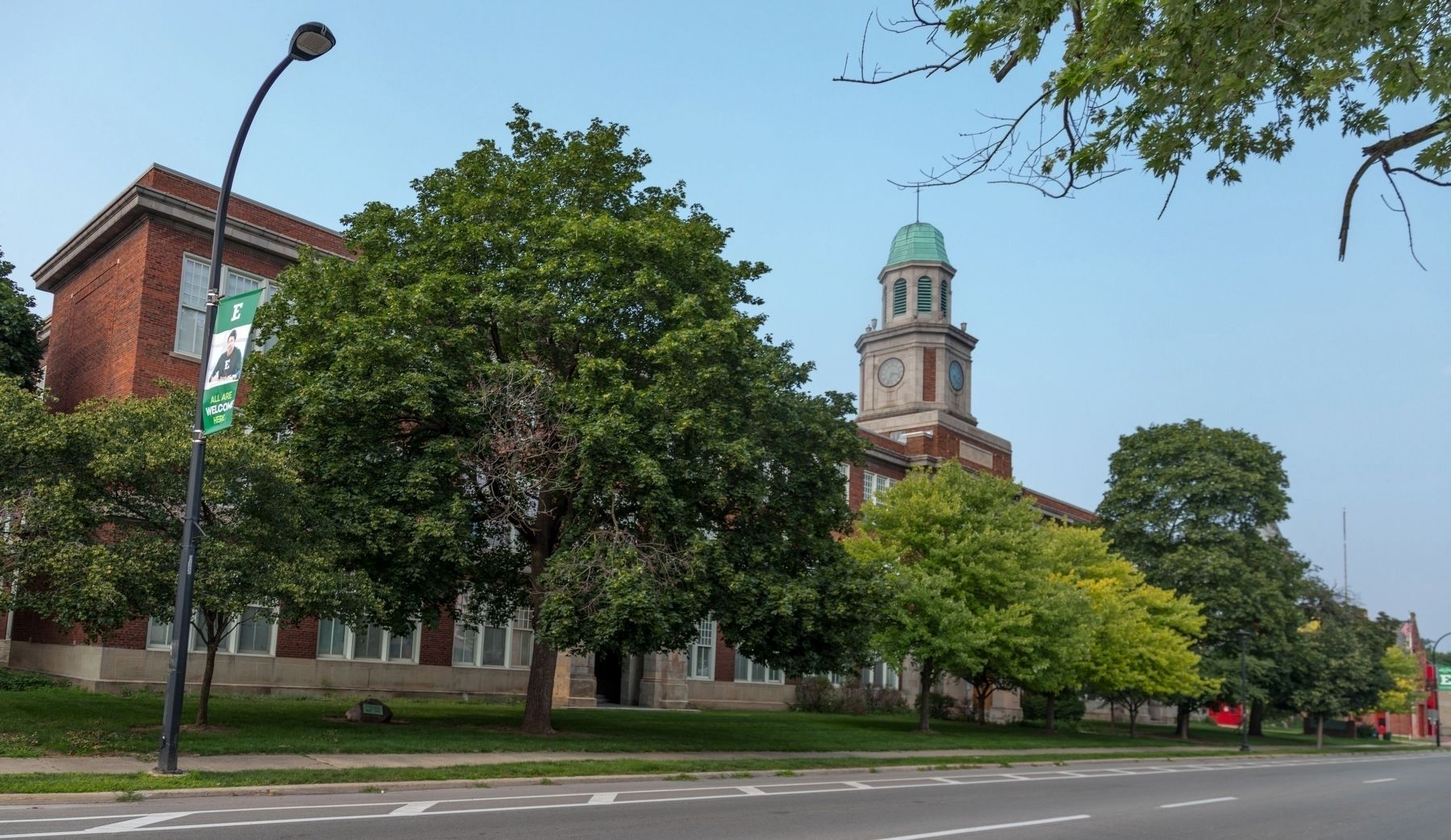 Old Ypsilanti High School, Now Cross Street Village image. Click for full size.