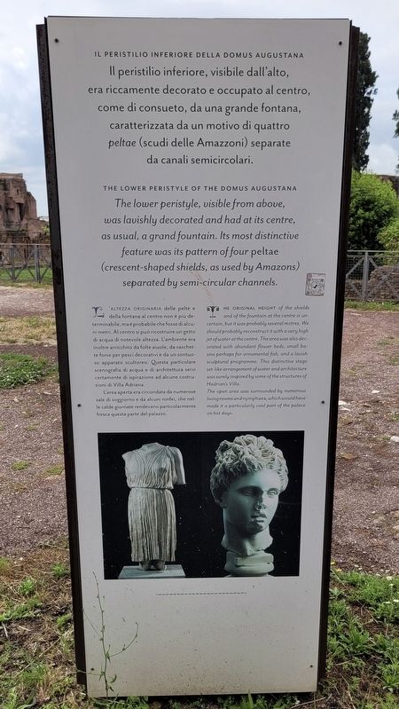 Il Peristilio Inferiore della Domus Augustana / The Lower Peristyle of the Domus Augustana Marker image. Click for full size.