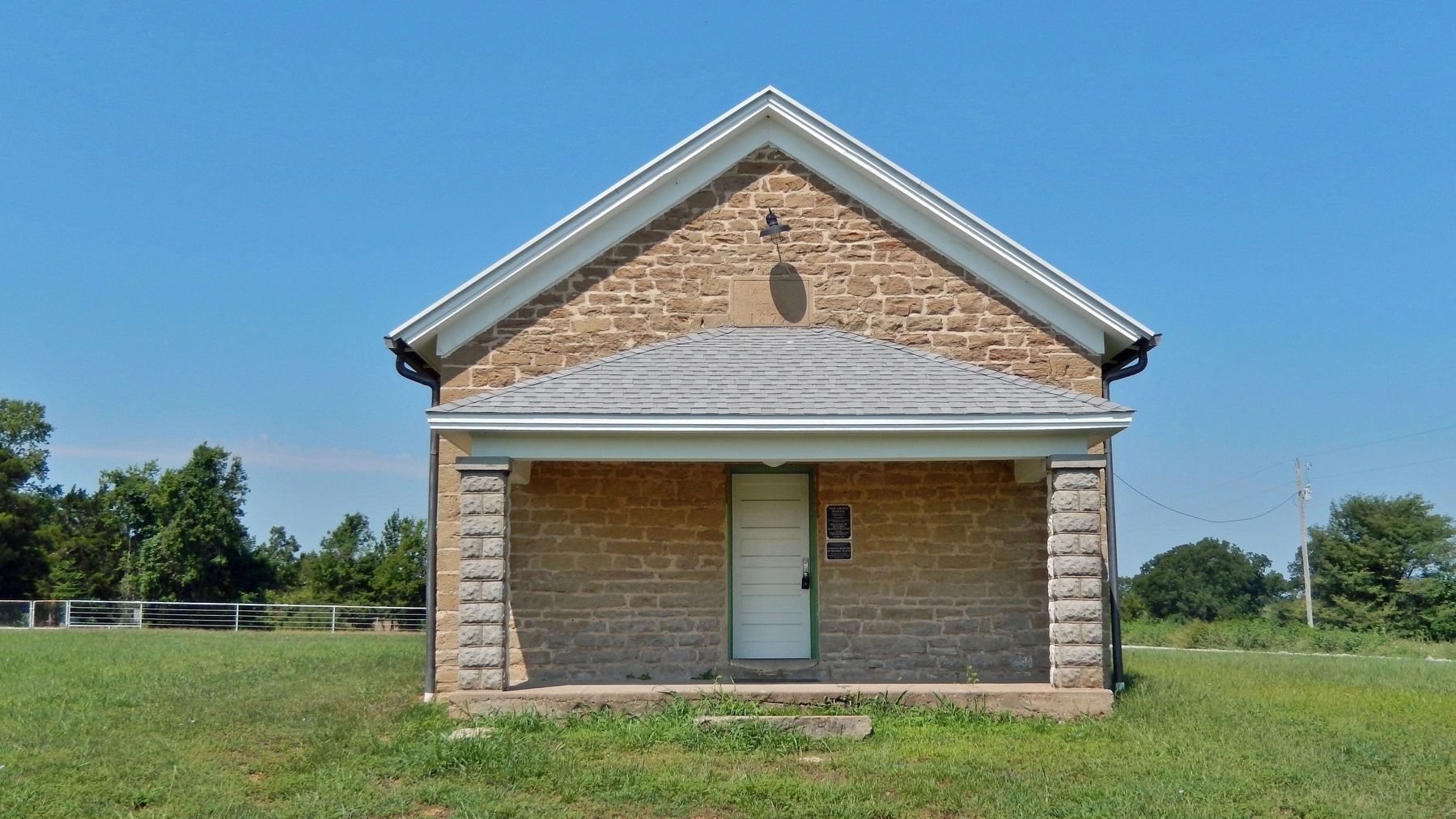 Oak Grove School (<i>east/front elevation</i>) image. Click for full size.