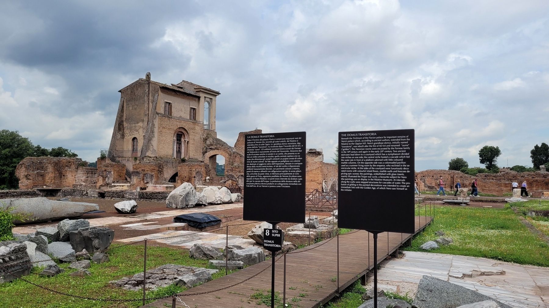 The view of the Domus Transitoria Markers by the old house - Casino del Belvedere image. Click for full size.