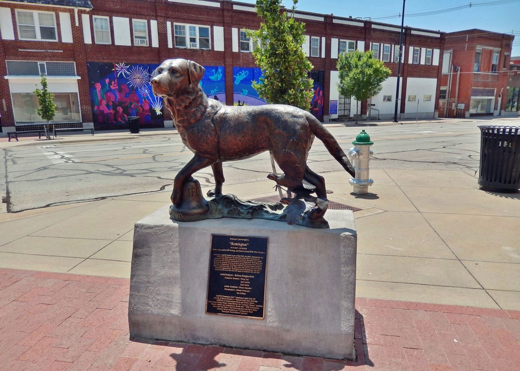Remington Memorial Statue. Click for full size. Remington Memorial Statue image. Click for full size.