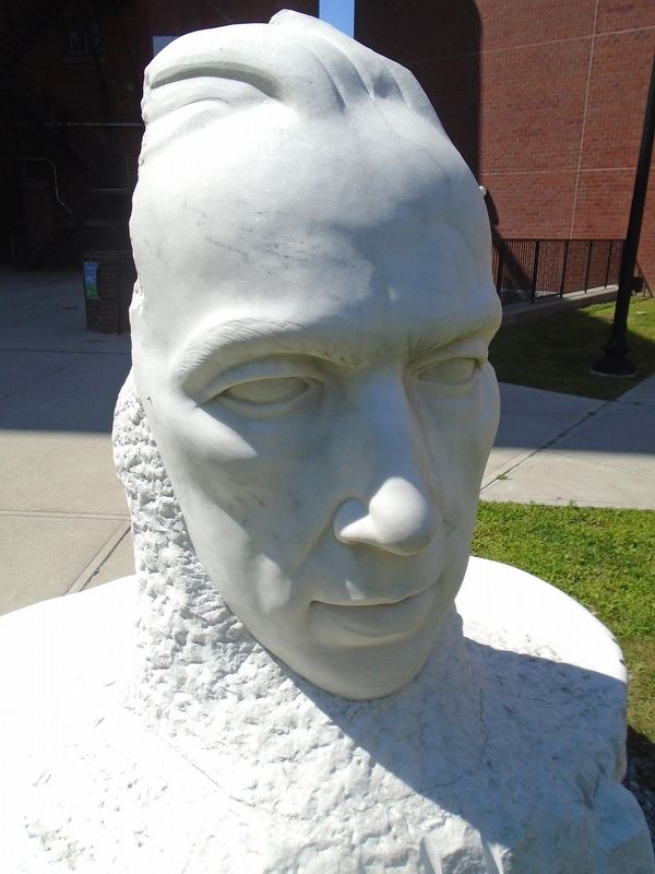 "Bill W." Sculpture image. Click for full size.