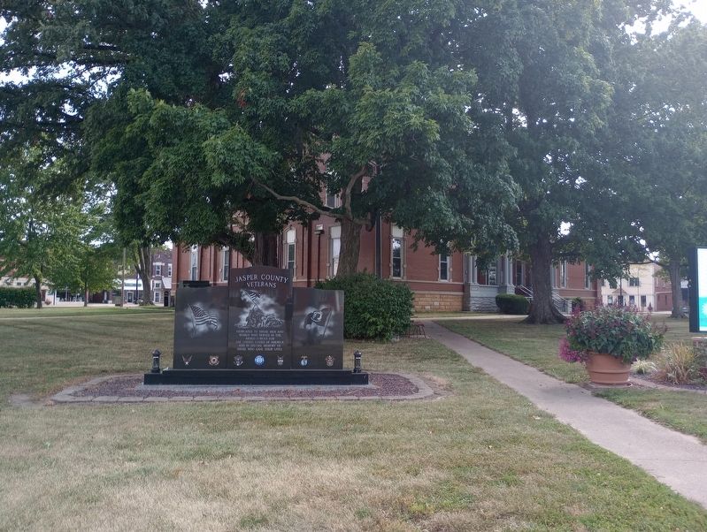 Jasper County Courthouse. Click for full size. Jasper County Courthouse image. Click for full size.