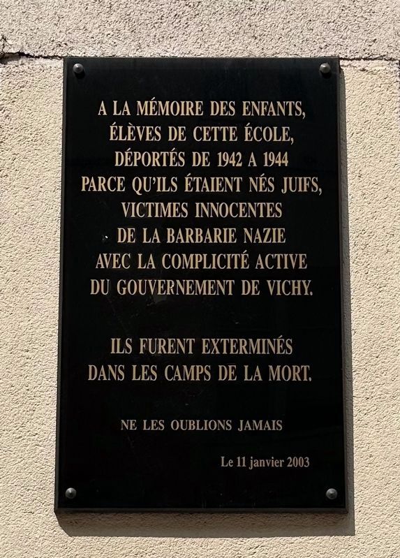 Ecole lmentaire Rollin Jewish Students Deportation Memorial Marker image. Click for full size.
