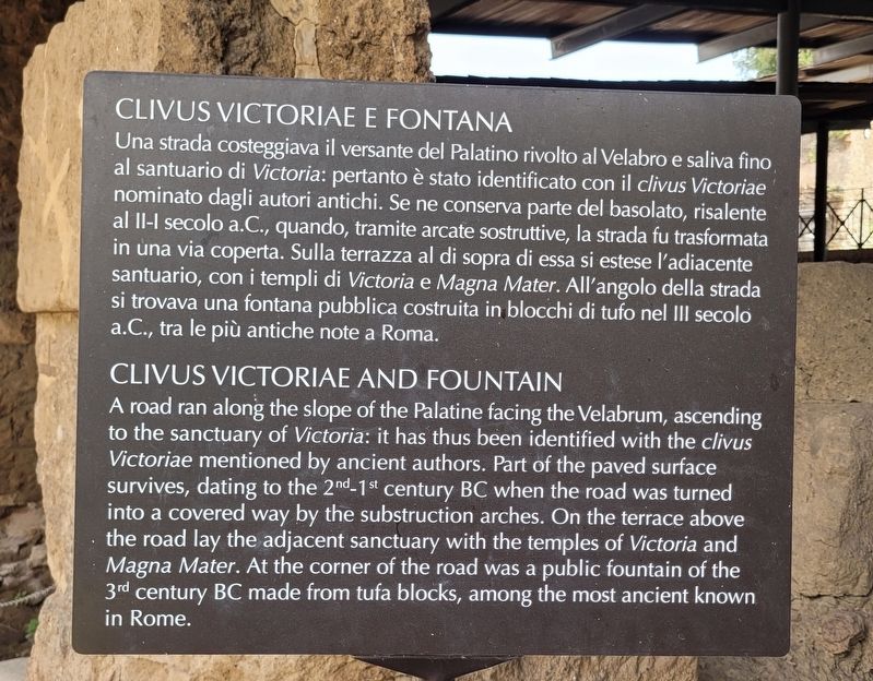 Clivus Victoriae e Fontana / Clivus Victoriae and Fountain Marker. Click for full size. Clivus Victoriae e Fontana / Clivus Victoriae and Fountain Marker image. Click for full size.