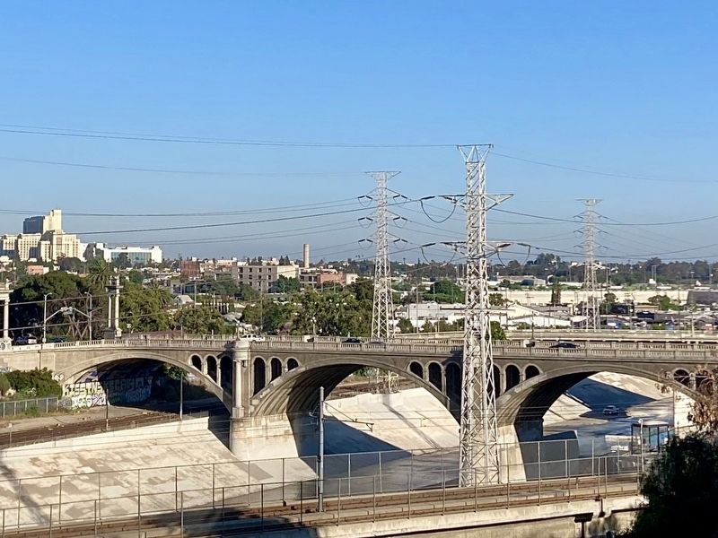 Buena Vista Street Viaduct image. Click for full size.