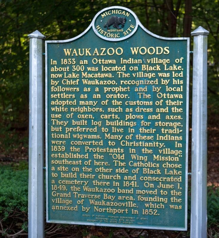Waukazoo Woods Marker image. Click for full size.