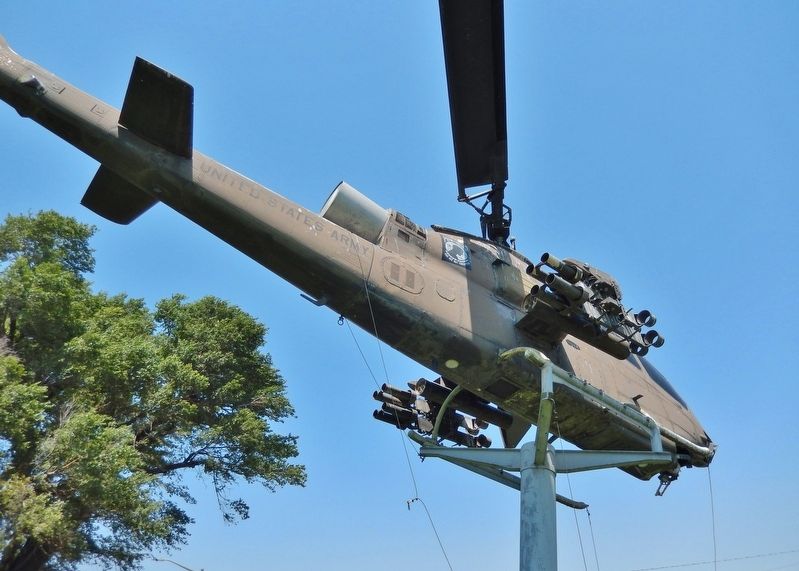 Bell AH-1F Cobra Helicopter. Click for full size. Bell AH-1F Cobra Helicopter image. Click for full size.