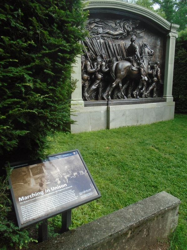 Marching in Unison Marker and Shaw/54th Massachusetts Regiment Sculpture (recasting) image. Click for full size.