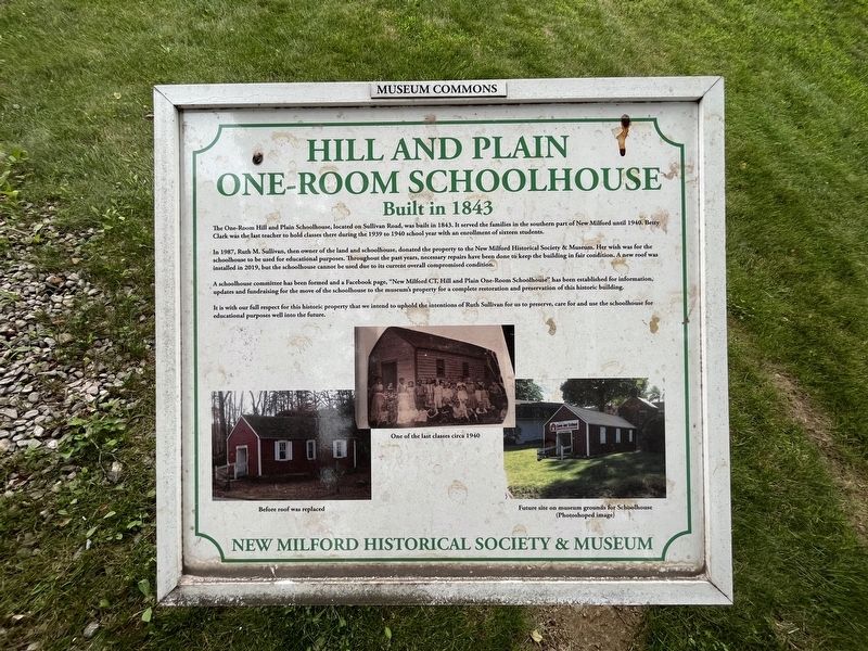 Hill and Plain One-Room Schoolhouse Marker image. Click for full size.