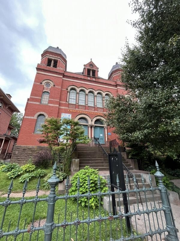 Charter Oak Temple (currently the Charter Oak Cultural Center) image. Click for full size.
