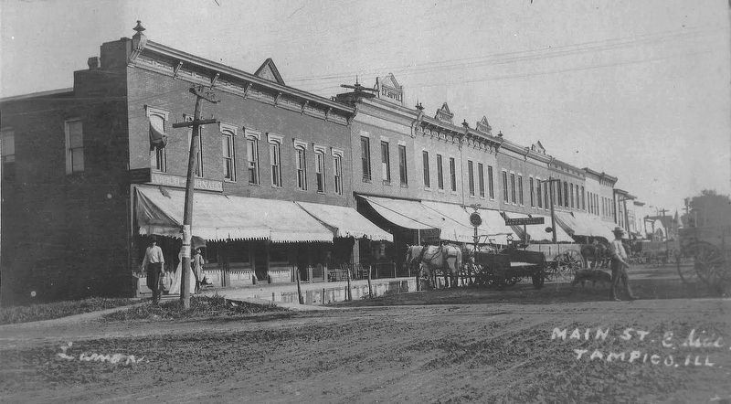 Main Street, Tampico image. Click for full size.