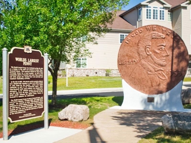 Worlds Largest Penny Marker and Penny image. Click for full size.
