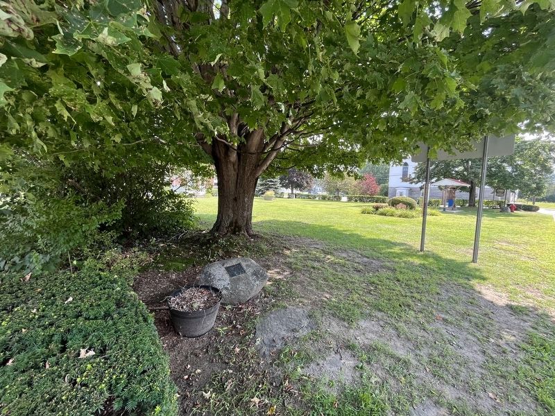 Winchester Community Park Memorial image. Click for full size.