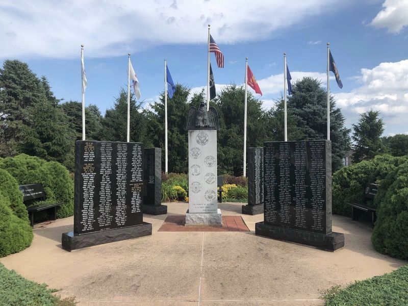 Walnut Veterans Memorial Park image. Click for full size.