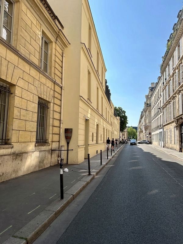 H�tel de Clermont Marker - wide view, looking east on Rue de Varenne image. Click for full size.