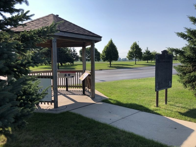 Lincoln Highway Marker. Click for full size. Lincoln Highway Marker image. Click for full size.