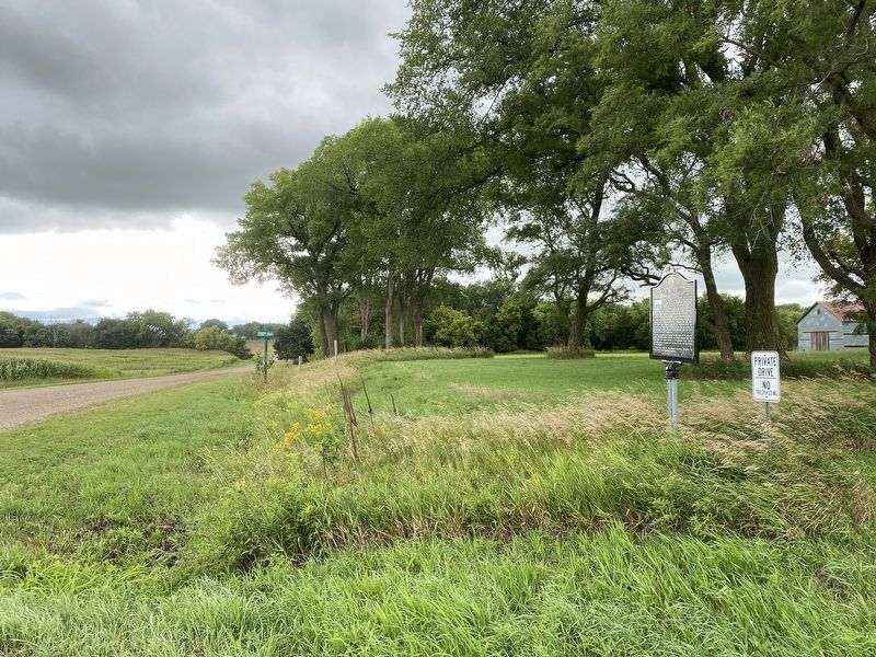 Ole Boxrud Marker, from the east. Click for full size. Ole Boxrud Marker, from the east image. Click for full size.